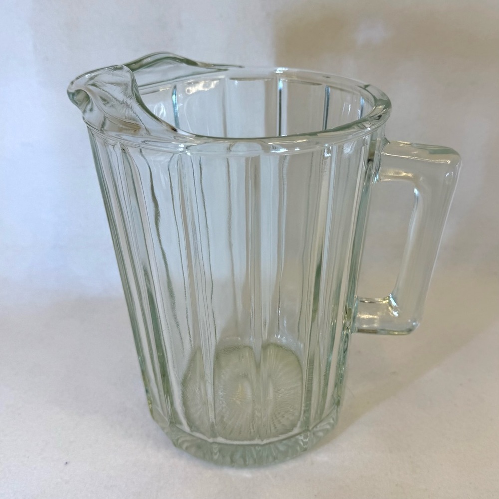 Ribbed Clear Glass Beverage Pitcher 28 Ounce Maximum Capacity